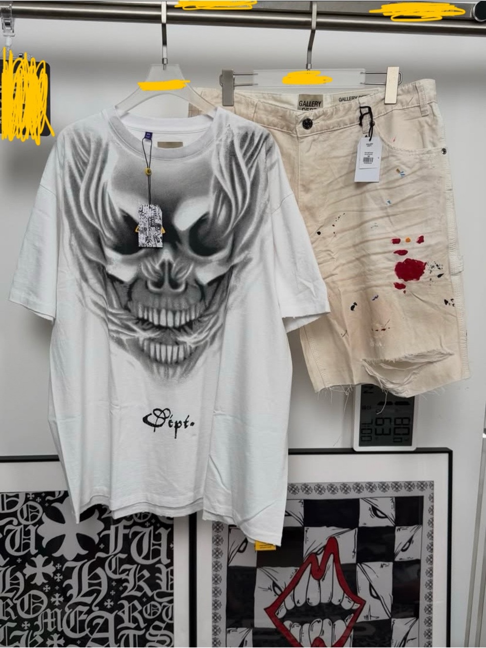Gallery Dept White Skull Graphic Short Sleeve Tee